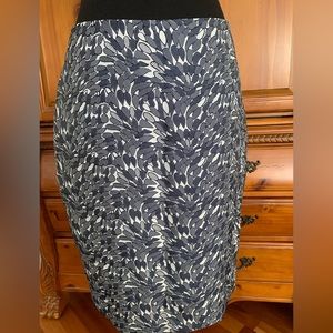 Floral Appliqué Navy Blue and white pencil skirt by Ann Taylor